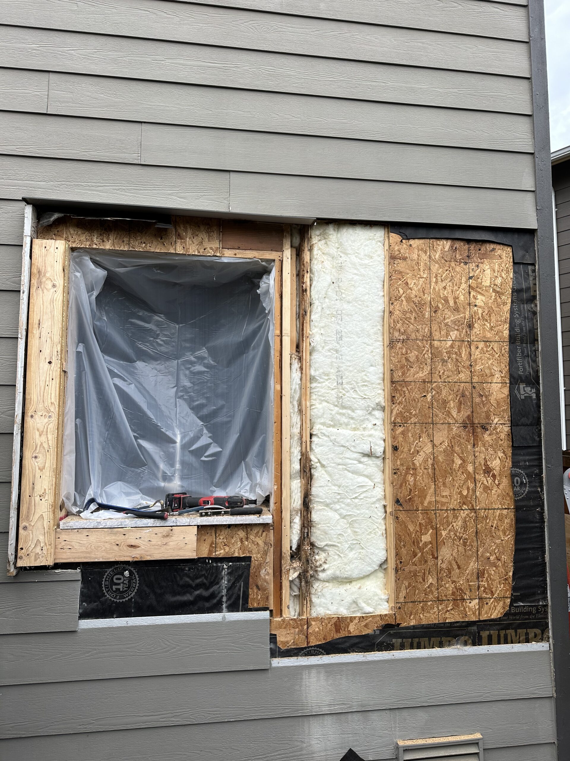 B2054D53-CBC5-4B73-9D75-EA0DFCD1AC9C